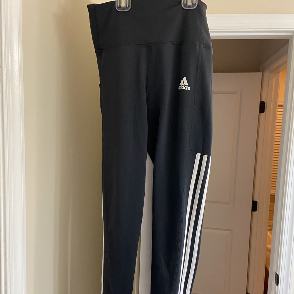 High waisted leggings